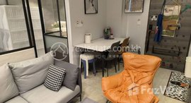 មានបន្ទប់ទំនេរនៅ Brand new one Bedroom Condo for Rent with fully-furnish, Gym ,Swimming Pool in Phnom Penh-TK