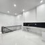 3 Bedroom Shophouse for sale in Phnom Penh, Phsar Daeum Kor, Tuol Kouk, Phnom Penh
