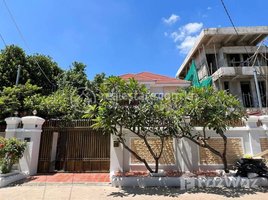 8 Bedroom Villa for rent in Voat Phnum, Doun Penh, Voat Phnum