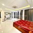 6 Bedroom House for sale in Doun Penh, Phnom Penh, Phsar Thmei Ti Bei, Doun Penh