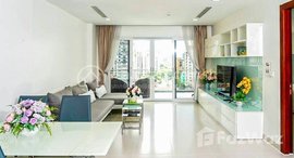 មានបន្ទប់ទំនេរនៅ Spacious 1 Bedroom Serviced Apartment in BKK1 