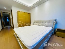 3 Bedroom Apartment for rent at Price: 700 $/month , Chak Angrae Leu