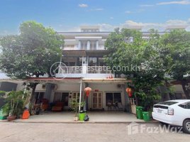 4 Bedroom Townhouse for sale in Chbar Ampov, Phnom Penh, Chhbar Ampov Ti Muoy, Chbar Ampov