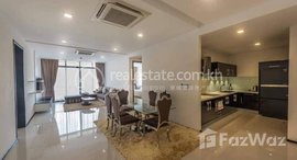 Available Units at Three bedroom for rent at Duan penh