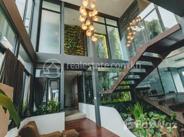 4 Bedroom Apartment for rent at Tronum Sothearos, Tonle Basak