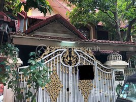 3 Bedroom Villa for sale in Phnom Penh Autonomous Port, Srah Chak, Chrouy Changvar