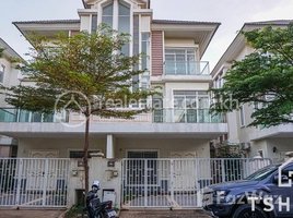 4 Bedroom Villa for sale in Sorya Shopping Center, Boeng Reang, Voat Phnum