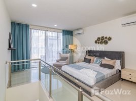 1 បន្ទប់គេង អាផាតមិន for rent at 53rd Floor Duplex Penthouse For Rent - The Peak, Phnom Penh, សង្កាត់ទន្លេបាសាក់