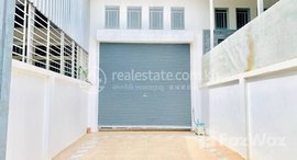 Available Units at Flat house for rent at Sen Sok ( 5 bedrooms) Rental fee租金：550$/month (can negotiation)