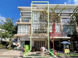 4 Bedroom Shophouse for sale in Chbar Ampouv Pagoda, Nirouth, Nirouth