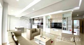 មានបន្ទប់ទំនេរនៅ Penthouse three bedroom for rent at Olampic areas