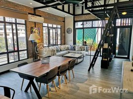 3 បន្ទប់គេង អាផាតមិន for rent at 3 Bedrooms Renovated Duplex Apartment for Rent in BKK1, Boeng Keng Kang Ti Muoy