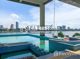 2 បន្ទប់គេង អាផាតមិន for rent at DABEST PROPERTIES: 2 Bedroom Apartment for Rent with Swimming pool in Phnom Penh-Chroy Changvar, Voat Phnum