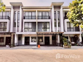 3 Bedroom Townhouse for sale in Phnom Penh, Nirouth, Chbar Ampov, Phnom Penh