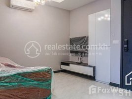 1 បន្ទប់គេង អាផាតមិន for rent at TS1686A - Brand New 1 Bedroom Apartment for Rent in Daun Penh area with Gym & Pool, Voat Phnum