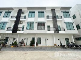 3 Bedroom Townhouse for sale in Cambodia, Nirouth, Chbar Ampov, Phnom Penh, Cambodia