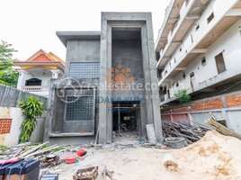5 Bedroom House for sale in Wat Bo Primary School, Sala Kamreuk, Sala Kamreuk