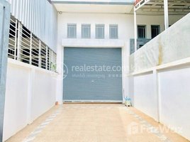 5 Bedroom Apartment for rent at Flat house for rent at Sen Sok ( 5 bedrooms) Rental fee租金：550$/month (can negotiation), Veal Vong