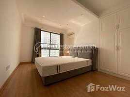 Studio Apartment for rent at Cheapest Three bedroom for rent at Bkk1, Tonle Basak