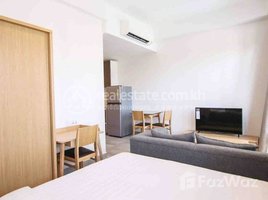 1 Bedroom Apartment for rent at Lovely Studio Room For Rent, Tuek Thla, Saensokh