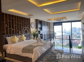 ស្ទូឌីយោ អាផាតមិន for rent at 1Bed Penthouse $2,600 Service Apartment Aeon Mall1 , Boeng Keng Kang Ti Muoy