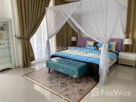 8 Bedroom Villa for rent in Cambodian Mekong University (CMU), Tuek Thla, Stueng Mean Chey