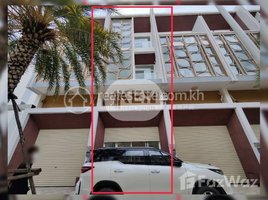 5 Bedroom Apartment for sale at Flat 1 Unit for Sale, Chrouy Changvar, Chraoy Chongvar