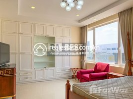 1 Bedroom Condo for rent at DABEST PROPERTIES: Studio for Rent with Gym, Jacuzzi in Phnom Penh, Tuol Tumpung Ti Muoy