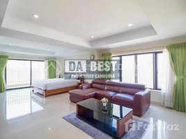 4 Bedroom Condo for rent at DABEST PROPERTIES: 4 Bedroom Apartment for Rent with Gym, Swimming pool in Phnom Penh, Tuol Tumpung Ti Muoy
