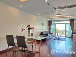 2 Bedroom Apartment for rent at TS293B - Modern 2 Bedrooms Apartment for Rent in BKK1 area with Pool, Tuol Svay Prey Ti Muoy, Chamkar Mon, Phnom Penh, Cambodia