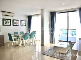 1 Bedroom Apartment for rent at 1bedroom in tonlebassac area big and high, Tonle Basak