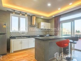 3 Bedroom Penthouse for rent at Tonle Bassac | 3 Bedrooms Penthouse Apartment For Rent In Tonle Bassac, Tonle Basak