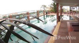Available Units at 3 bedroom apartment with pool near Independent Monument