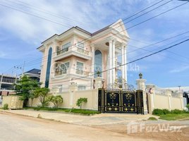 7 Bedroom Villa for sale in Kamplerng Kouch Kanong Circle, Srah Chak, Tuol Sangke