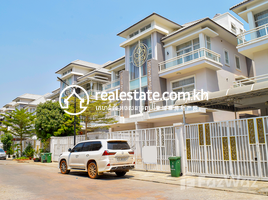 4 Bedroom Villa for rent in Wat Vongkut Borey, Tuek Thla, Tuek Thla