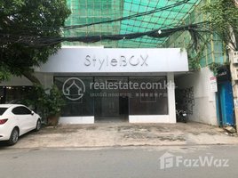 2 Bedroom Apartment for rent at Rental fee :2500$ (negotiate), Boeng Keng Kang Ti Muoy