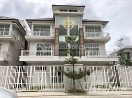 4 Bedroom House for sale in Phnom Penh, Stueng Mean Chey, Mean Chey, Phnom Penh