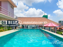 2 Bedroom Condo for rent at DABEST PROPERTIES: 2 Bedroom Apartment for Rent with Pool/Gym in Phnom Penh-BKK1, Boeng Keng Kang Ti Muoy