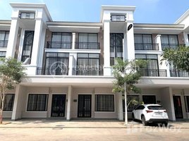 4 Bedroom Villa for sale in Southbridge International School Cambodia (SISC), Nirouth, Veal Sbov