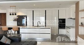 Available Units at Brand new the penthouse for Rent with fully-furnish, Gym ,Swimming Pool in Phnom Penh