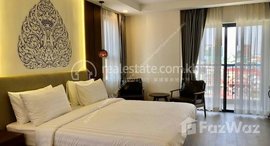 មានបន្ទប់ទំនេរនៅ Daun Penh | New Modern 1 Bedroom Serviced Apartment For Rent | $770/Month