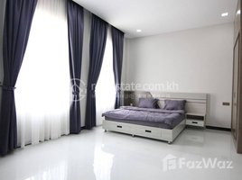 1 បន្ទប់គេង អាផាតមិន for rent at Beautiful studio room service apartment in TOUlSONGKAE, Tuol Svay Prey Ti Muoy