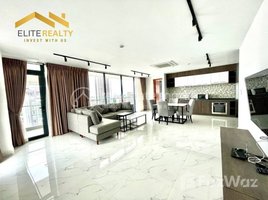 3 បន្ទប់គេង ខុនដូ for rent at 3Bedrooms Service Apartment In BKK1, Tuol Svay Prey Ti Muoy