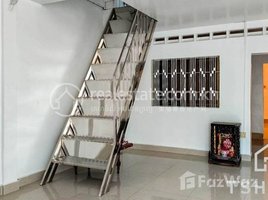2 បន្ទប់គេង អាផាតមិន for rent at TS1685 - House for Rent in Daun Penh area for Office, Voat Phnum