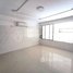 5 Bedroom Apartment for rent at Flat House for Rent Near Dermkor Market, Tuol Svay Prey Ti Muoy, Chamkar Mon