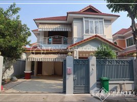 3 Bedroom Villa for rent in Phnom Penh, Tonle Basak, Chamkar Mon, Phnom Penh