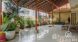 Available Units at TS1577C - 4 Bedroom in Renovate House for Rent in BKK1 area