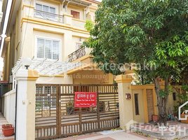 4 Bedroom Villa for rent in Cambodian Mekong University (CMU), Tuek Thla, Stueng Mean Chey