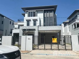 Studio Villa for rent in The Olympia Mall, Veal Vong, Boeng Proluet