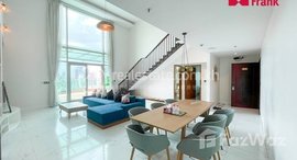 មានបន្ទប់ទំនេរនៅ 4 bedroom Penthouse For Rent near National Museum 